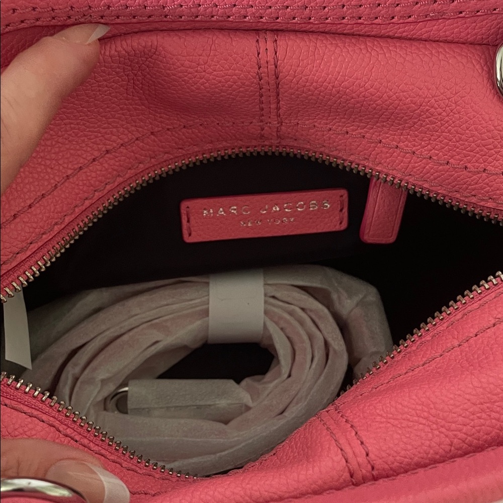 Marc Jacobs Vibrant Pink Satchel - Picture 3 of 5